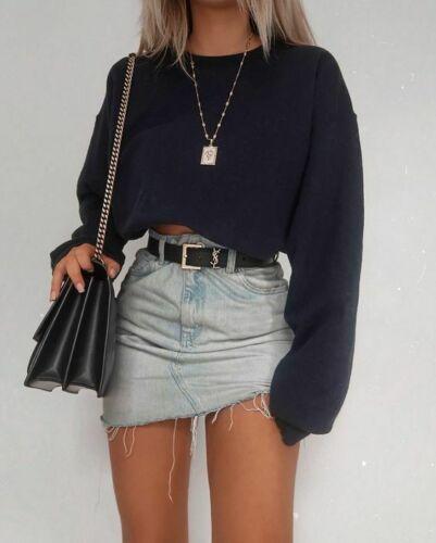 Elegant Crop Top Sweatshirt